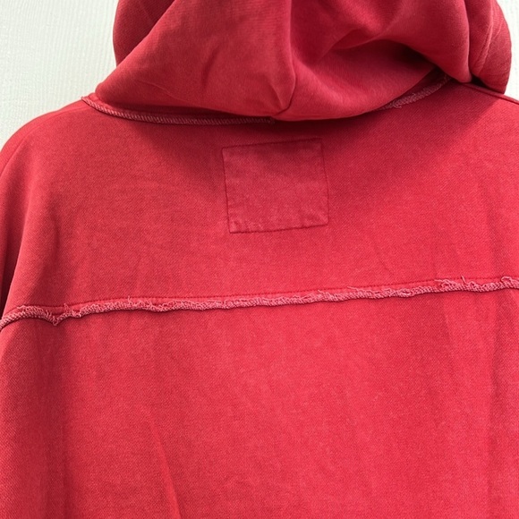 Colosseum - Ohio State Buckeyes Graphic Red Hooded Sweatshirt Size Medium - Picture 10 of 10